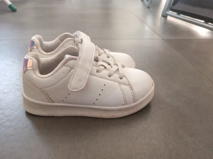 Parie de baskets fille - photo numéro 4