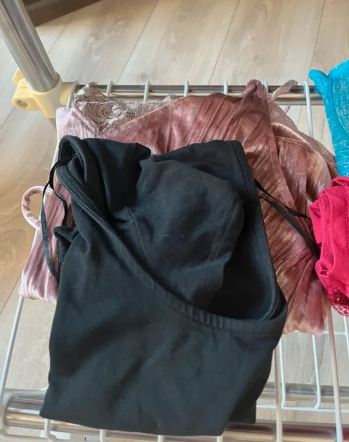 Lot revendeur vêtements femme L/40 13 pièces, robes vintage, blazer, tops - photo numéro 6