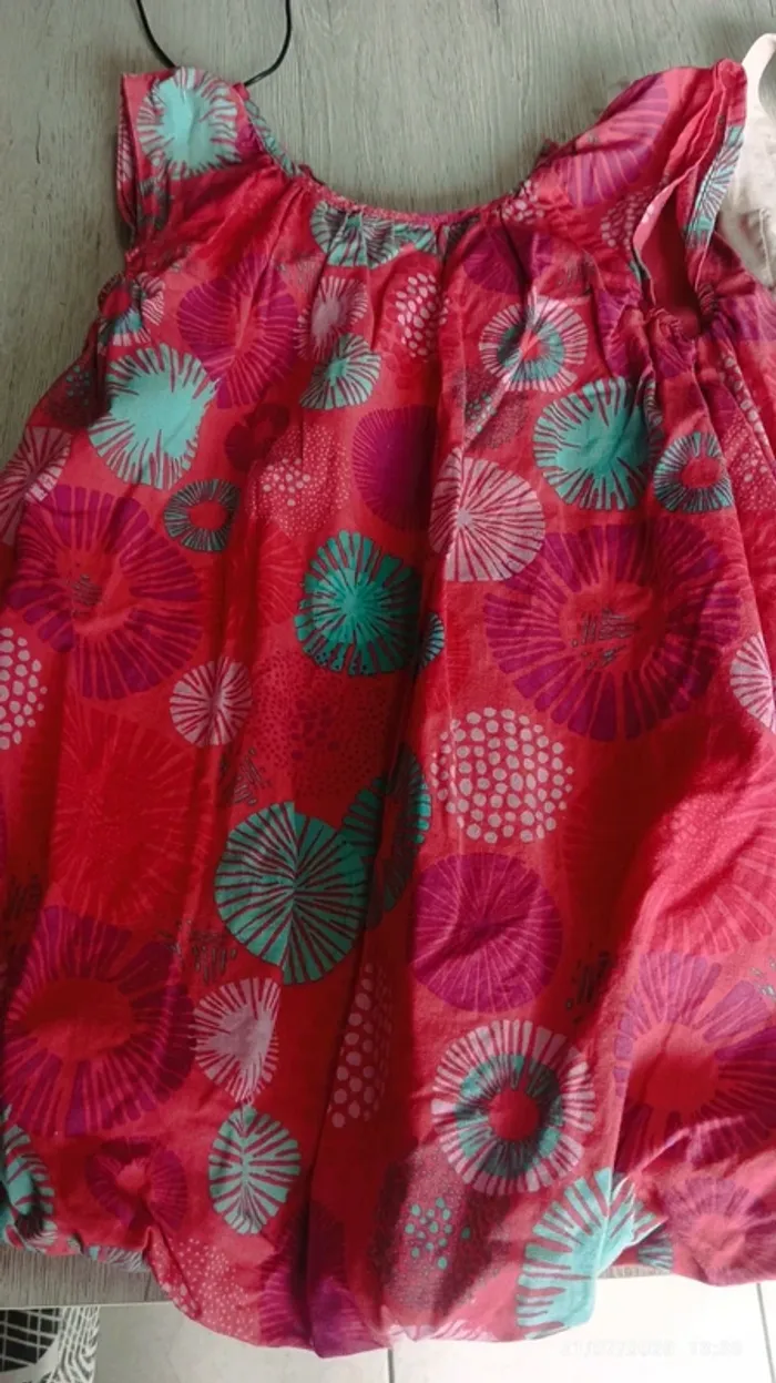 Lot 3 robes - photo numéro 4