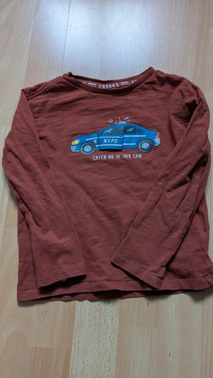 T-shirt police voleur interactif 4, 5 ans