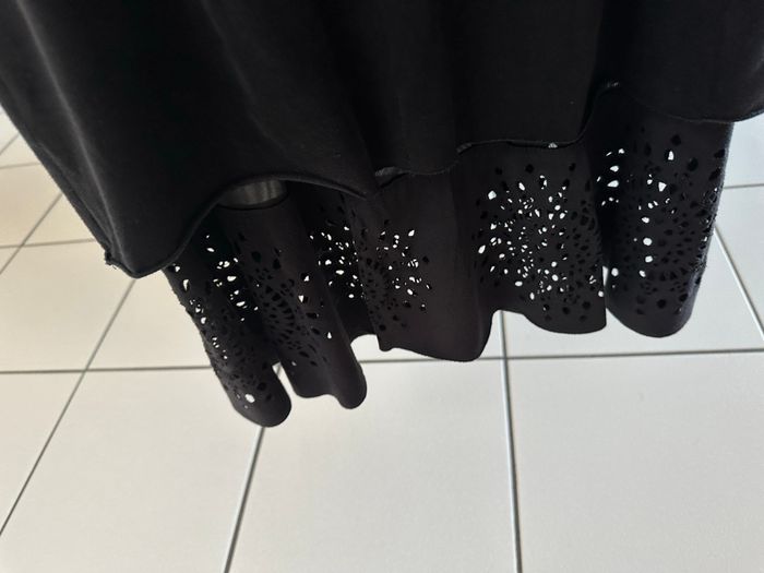 robe noire desigual taille 34 NEUVE tissus velouté peau de peche - photo numéro 6