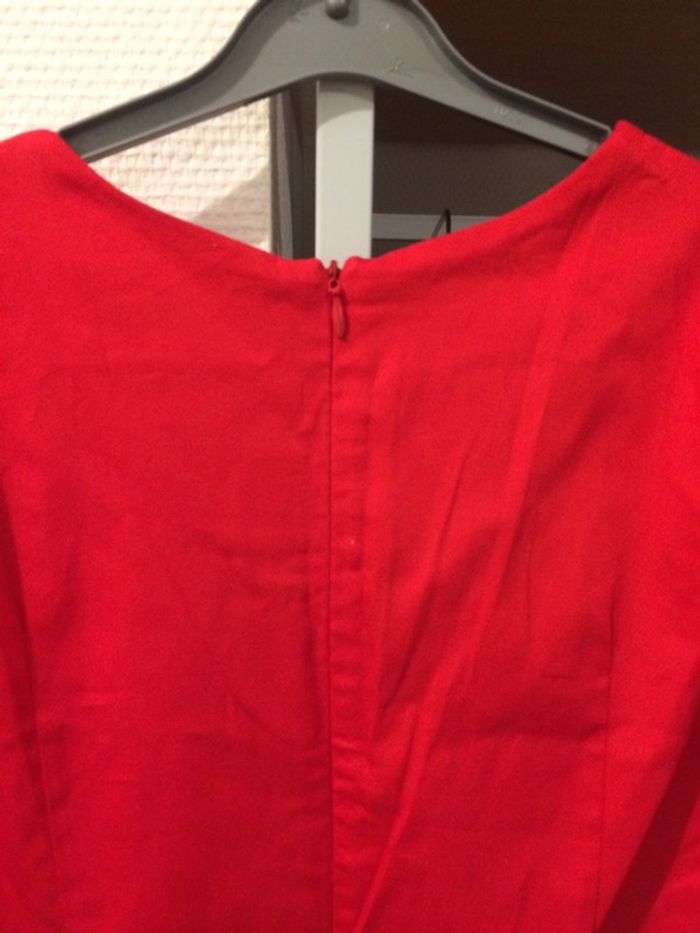 Robe rouge s - photo numéro 4