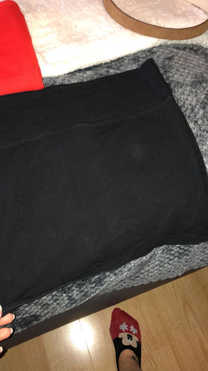 Jupe simple noir - photo numéro 2
