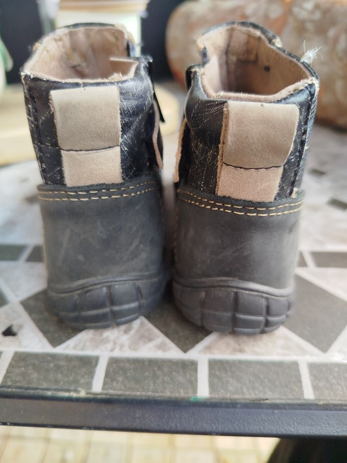 Lot de chaussures pour bébé - photo numéro 8