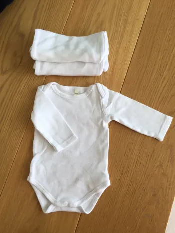 Lot de 3 bodies blancs manches longues