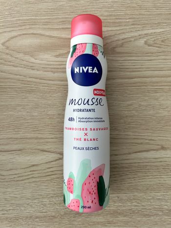 Mousse Hydratante 48h Peaux Sèches 200 Ml NIVÉA Neuve
