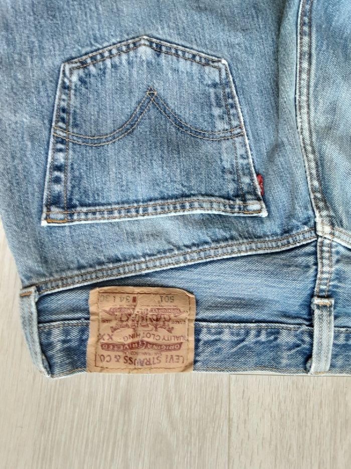 Pantalon jean marque Levi s strauss taille w  34 l 30 fermeture bouton - photo numéro 8