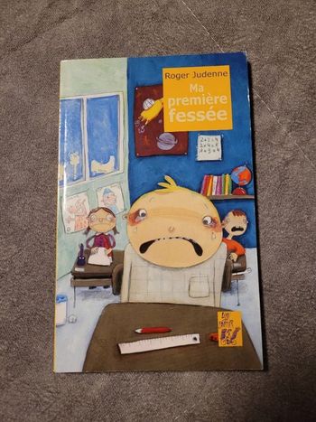 Ma première fessée Par Roger Judenne