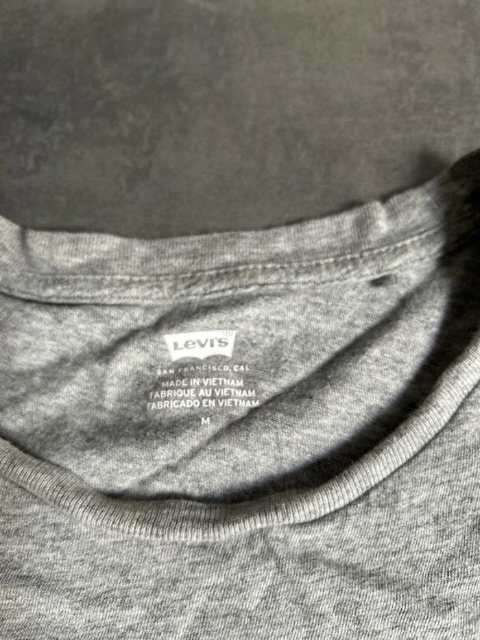Tee shirt levi’s femme taille M - photo numéro 3