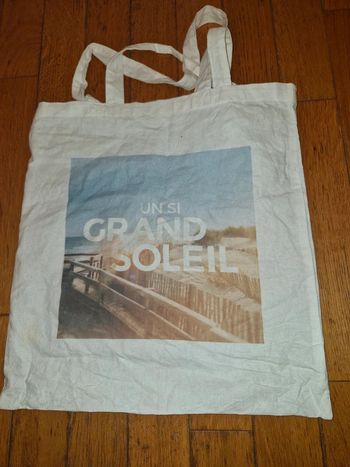 Tote bag un si grand soleil / france Tv