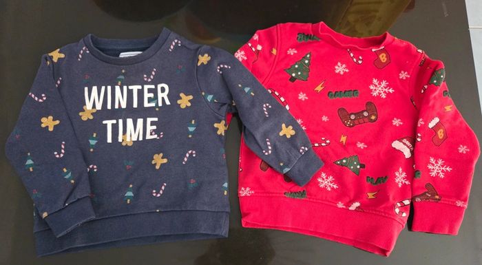 Lot 2 sweats Noël
