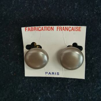 Boucles a clips nacrées