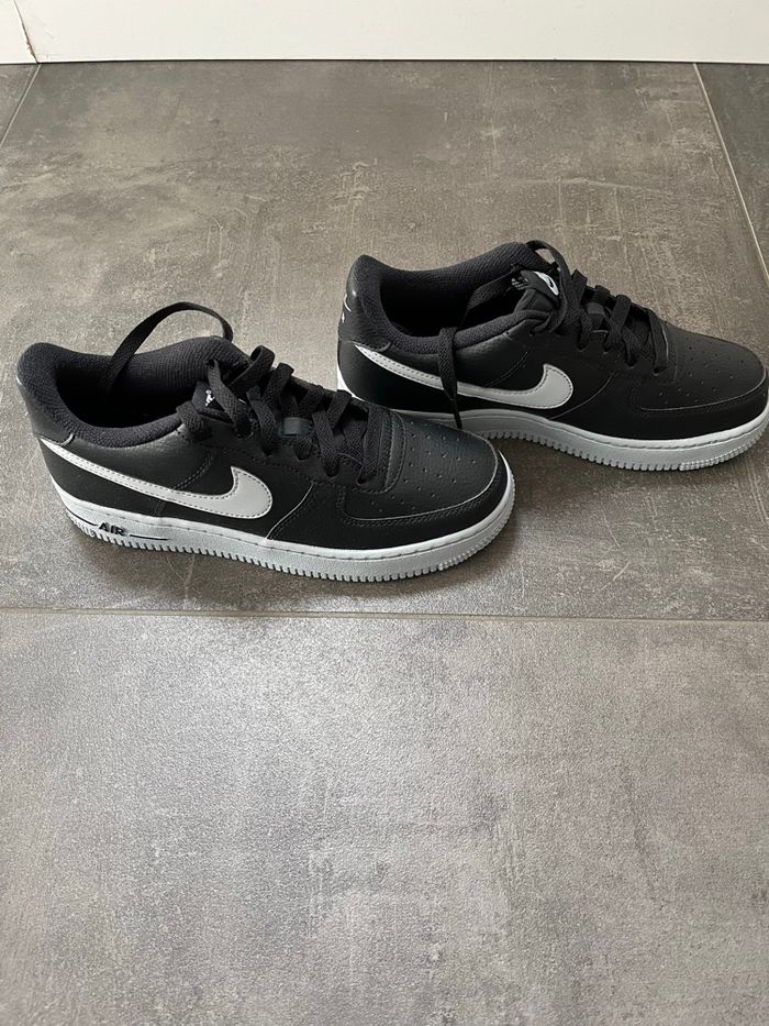 Basket neuves Nike air force 38 - photo numéro 4