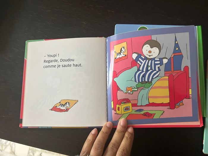 Lot livres tchoupi - photo numéro 4