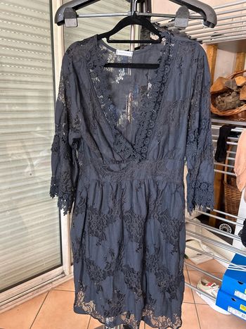 Robe noir dentelle Made in Italy