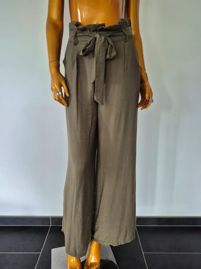 Pantalon Large Kaki avec Ceinture Femme Taille L/40
