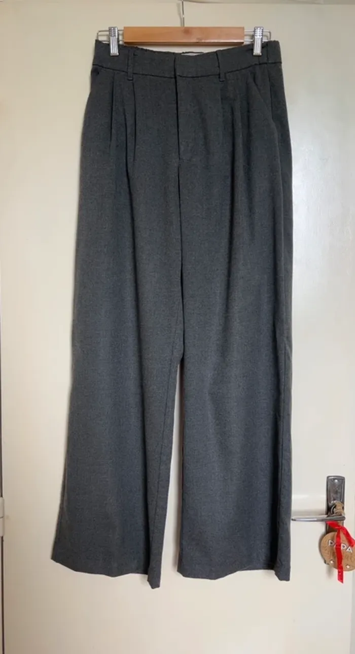 Pantalon T38 Hollister 🩶