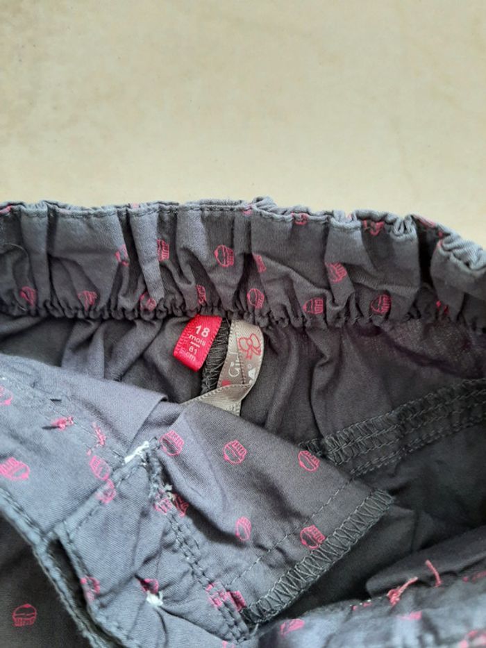 Pantalon fin fille 18 mois - photo numéro 3