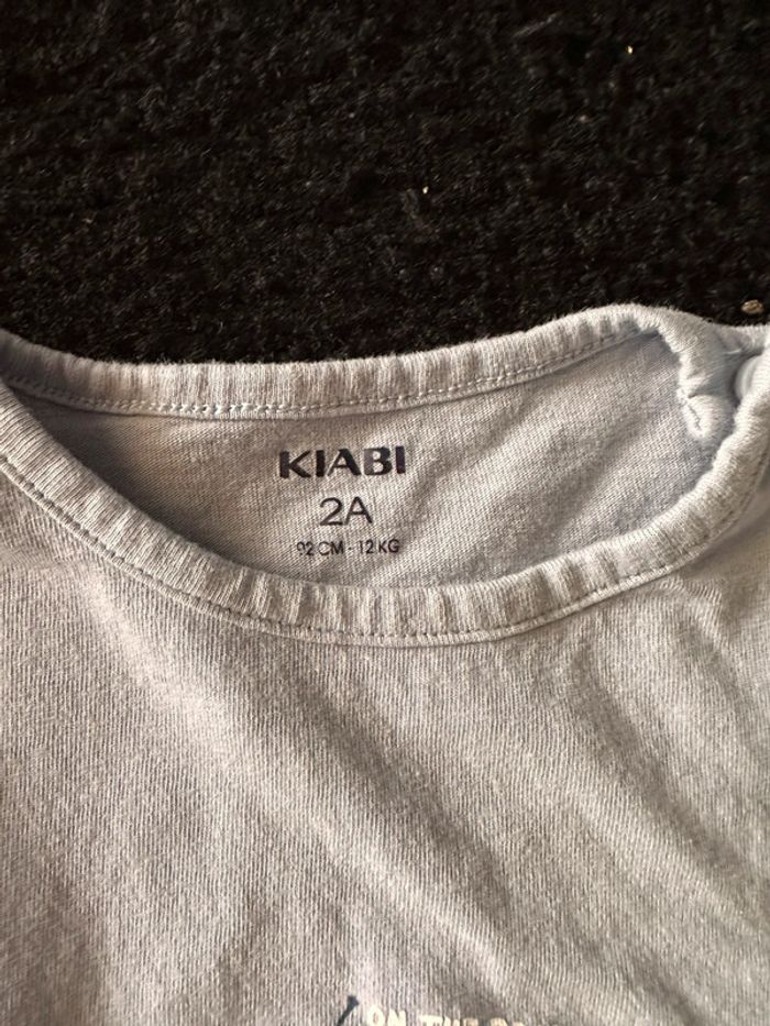 Tee-shirts 2 ans - photo numéro 2
