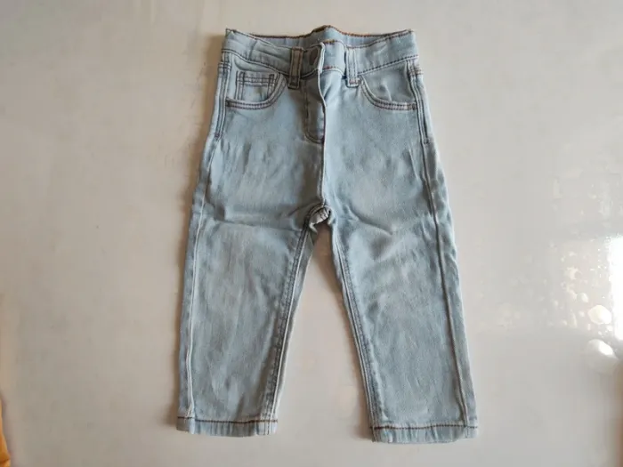 Lot pantalon 12 mois jean jogging - photo numéro 5