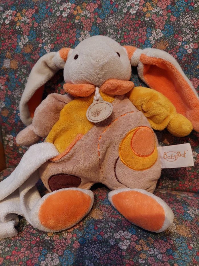 #06 Baby Nat' - doudou lapin beige et orange - photo numéro 2