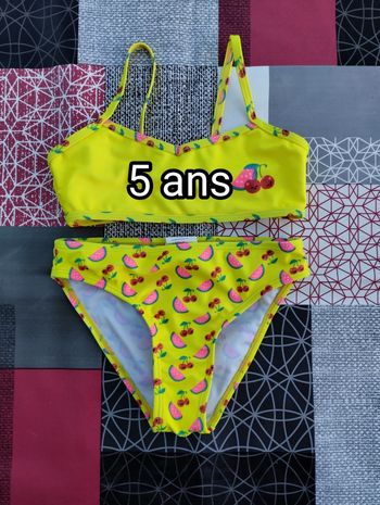 Maillot de bain fille  5 ans