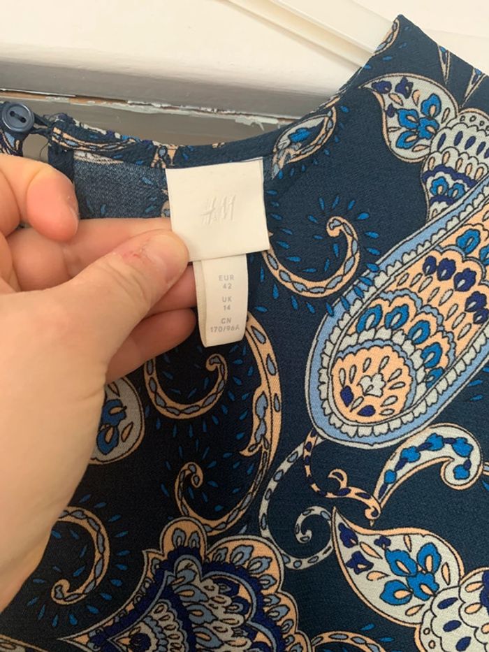 Robe bleu marine - photo numéro 3