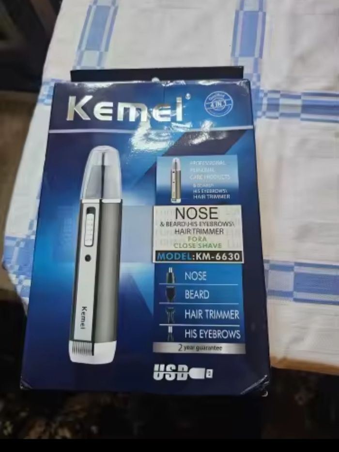 Tondeuse pour le nez et les oreilles - photo numéro 3