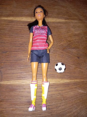 Barbie footballeuse