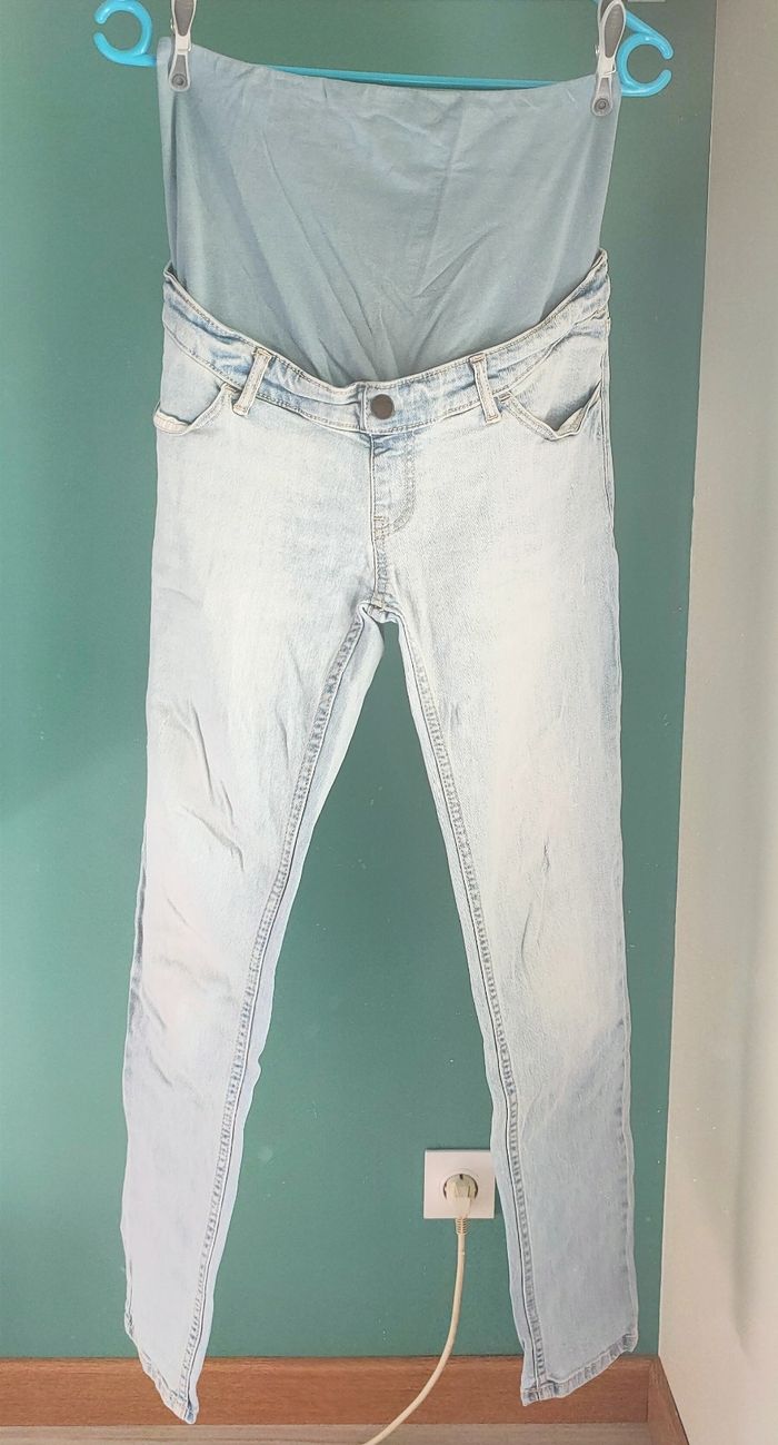 Jean slim bleu clair maternité Kiabi
