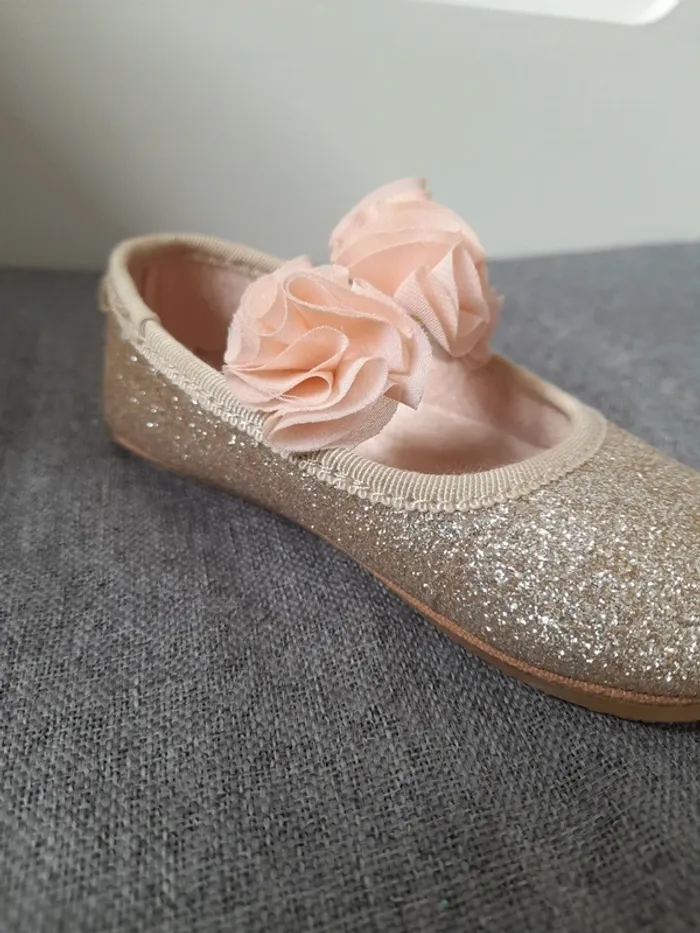 Ballerines fille H&M Pointure 20/21 - photo numéro 11