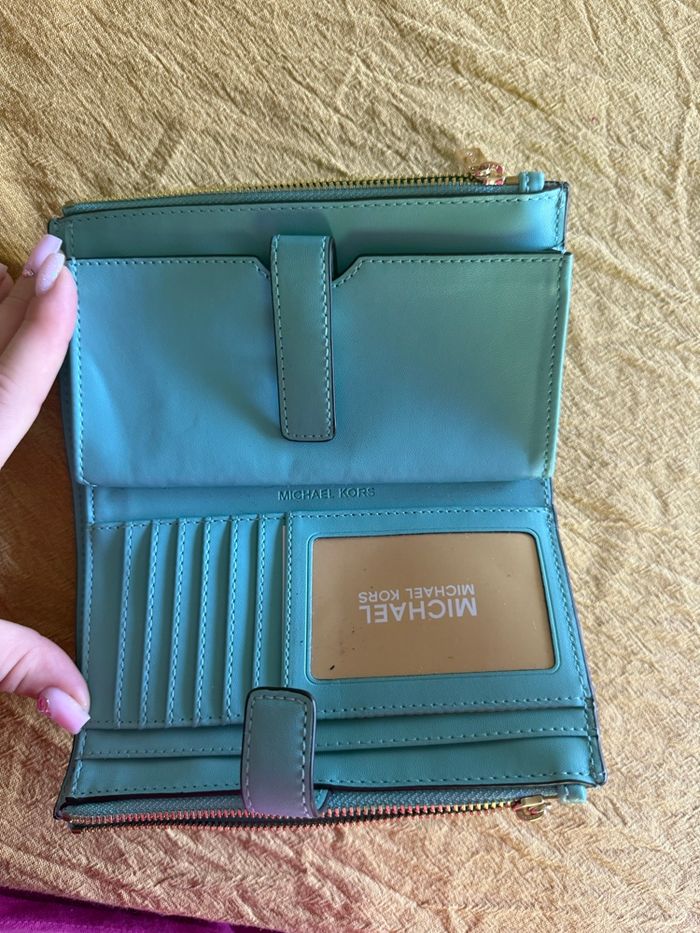 Porte monnaie mickael kors - photo numéro 2