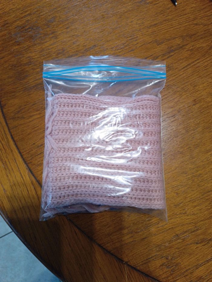 Écharpe rose saumon - photo numéro 3