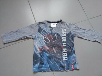 Tshirt Spiderman manche longue 4 ans