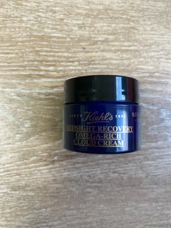 Crème de Nuit Kiehl’s Midnight Recovery Omega-Rich Cloud Cream