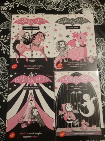 Lot de 4 livres Isadora Moon