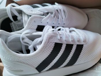 Adidas neuf