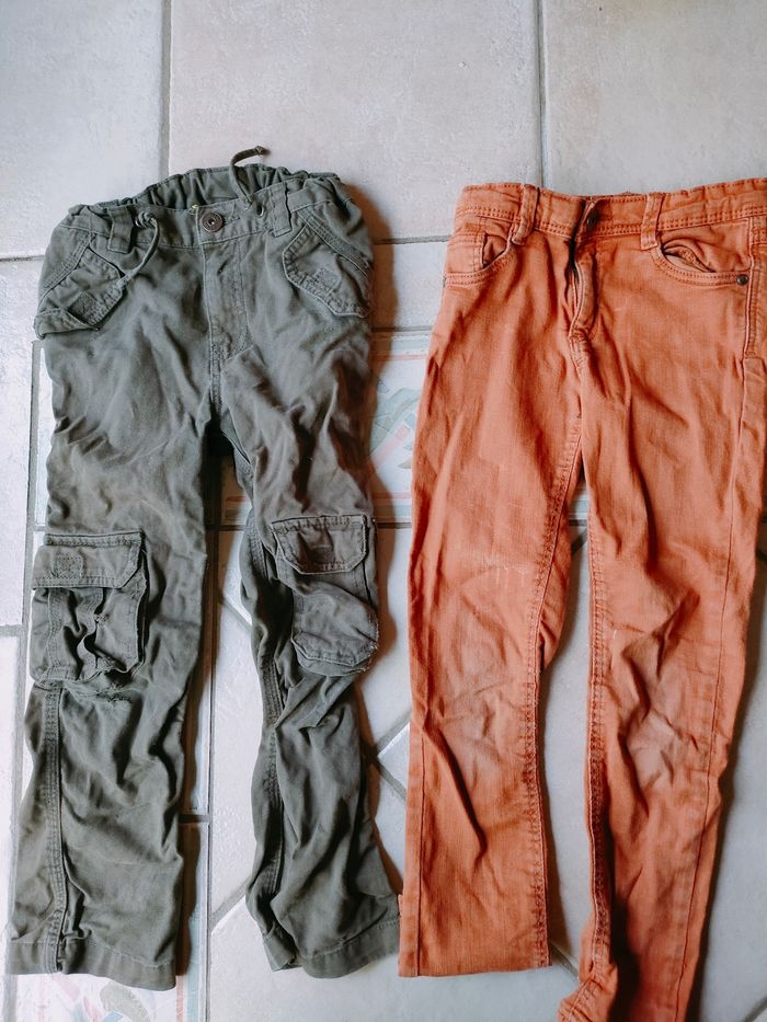 Lot de 2 pantalons taille 6 ans