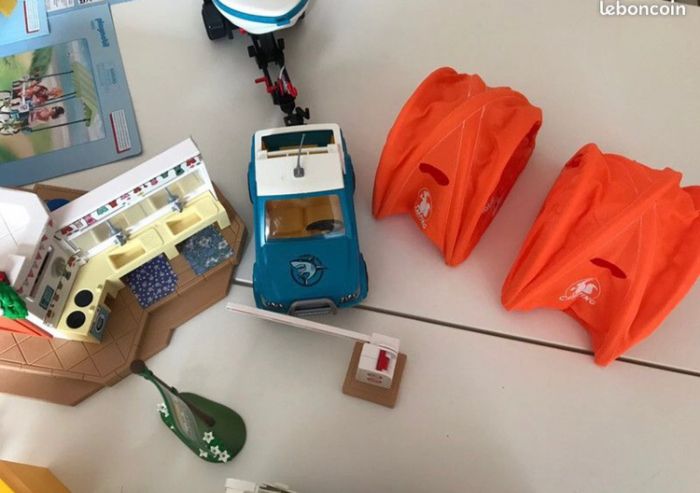 Lot Camping 5432 -5437- 5434-70089- 6864-9054-70093-9426 Playmobil - photo numéro 7