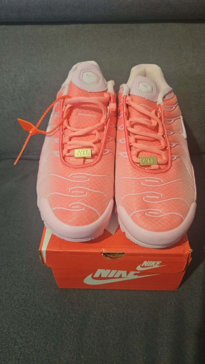 Basket nike tn neuf - photo numéro 3
