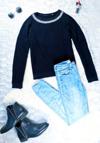 Pull noir à col en strass - T.S ou T.36 🖤