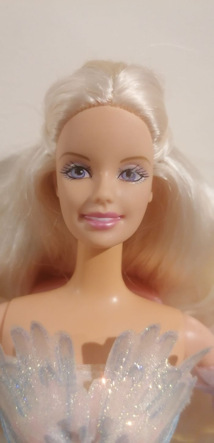 Barbie Odette du Lac de Cygnes - photo numéro 2