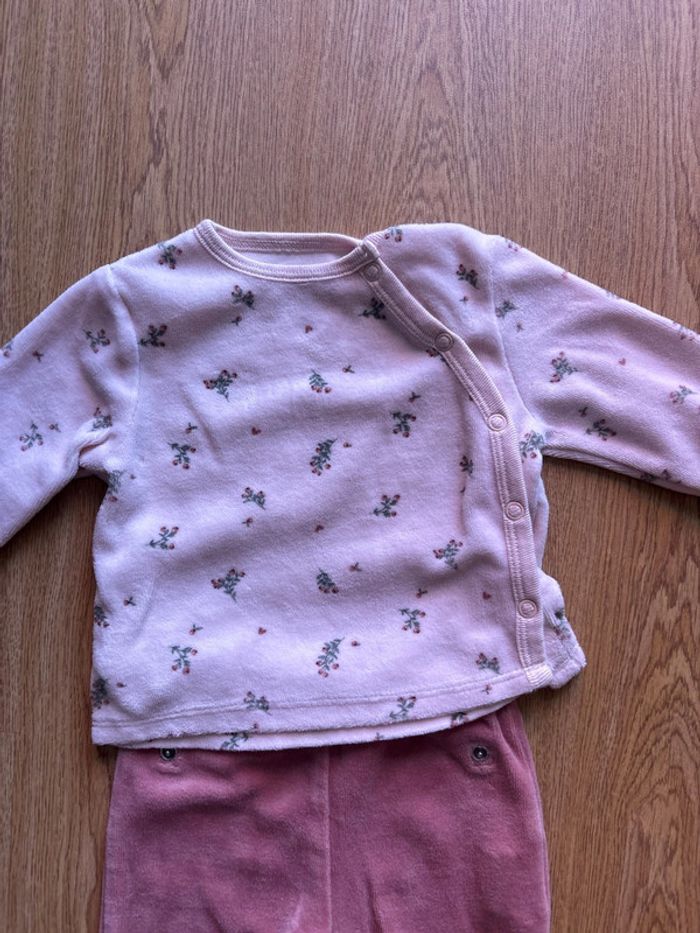 Pyjama 2 pièces fille - 6 mois - photo numéro 2