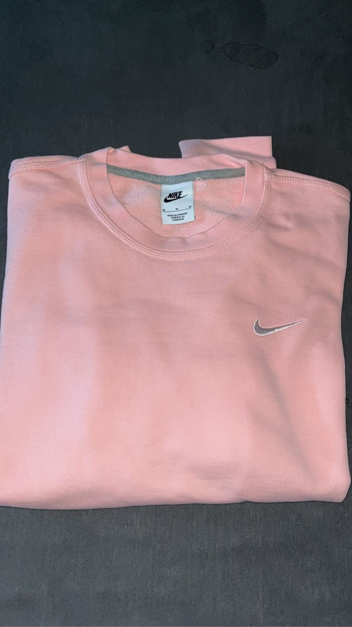 pull nike solo swoosh rose - photo numéro 4