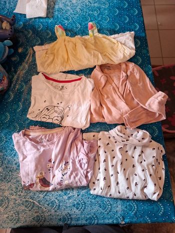 Lot vêtements 5 ans