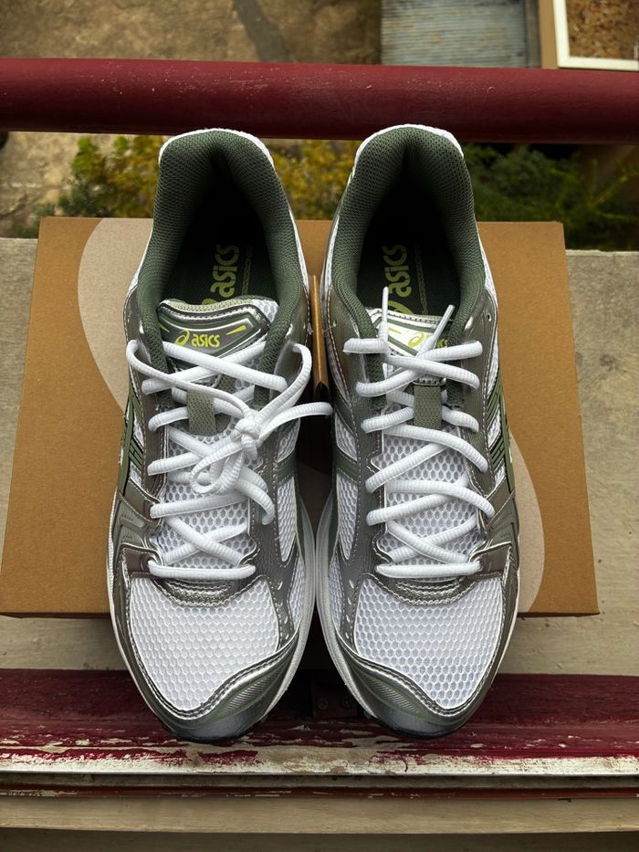 ASICS Gel Kayano 14 White/Slate Grey - Taille 44 - Neuves - photo numéro 4