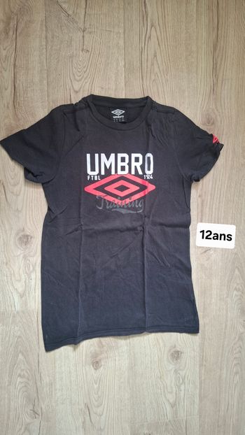 T-shirt 12ans Umbro TBE