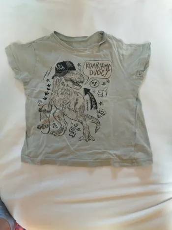 Tee shirts