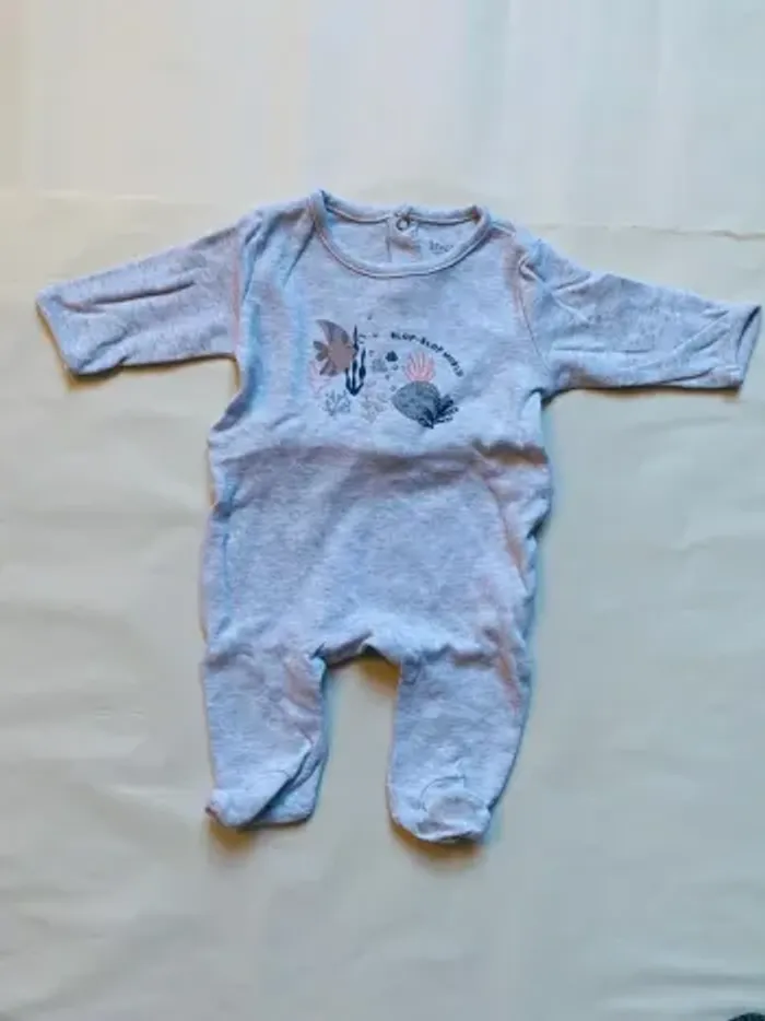 Lot 8 pyjamas garçon 1 mois - photo numéro 7