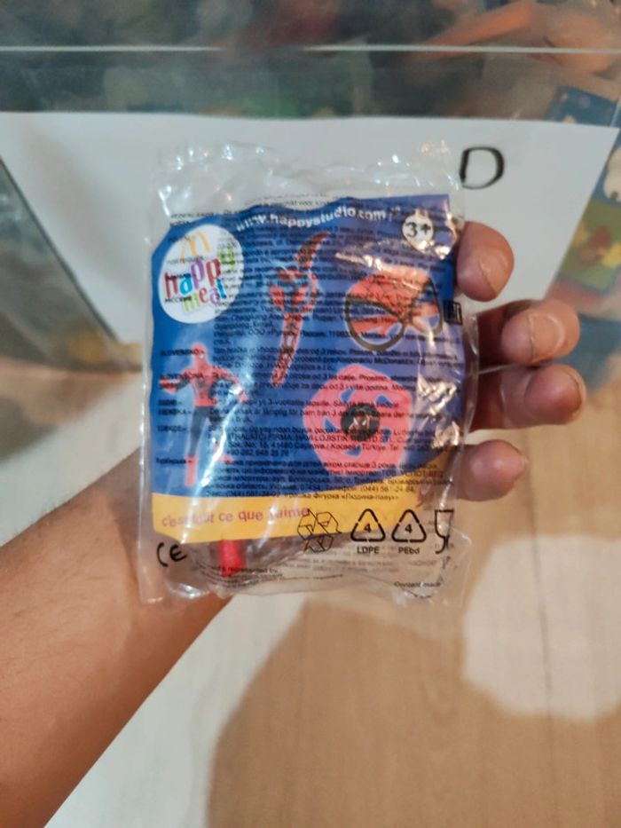 Figurine McDonald's spiderman - photo numéro 3